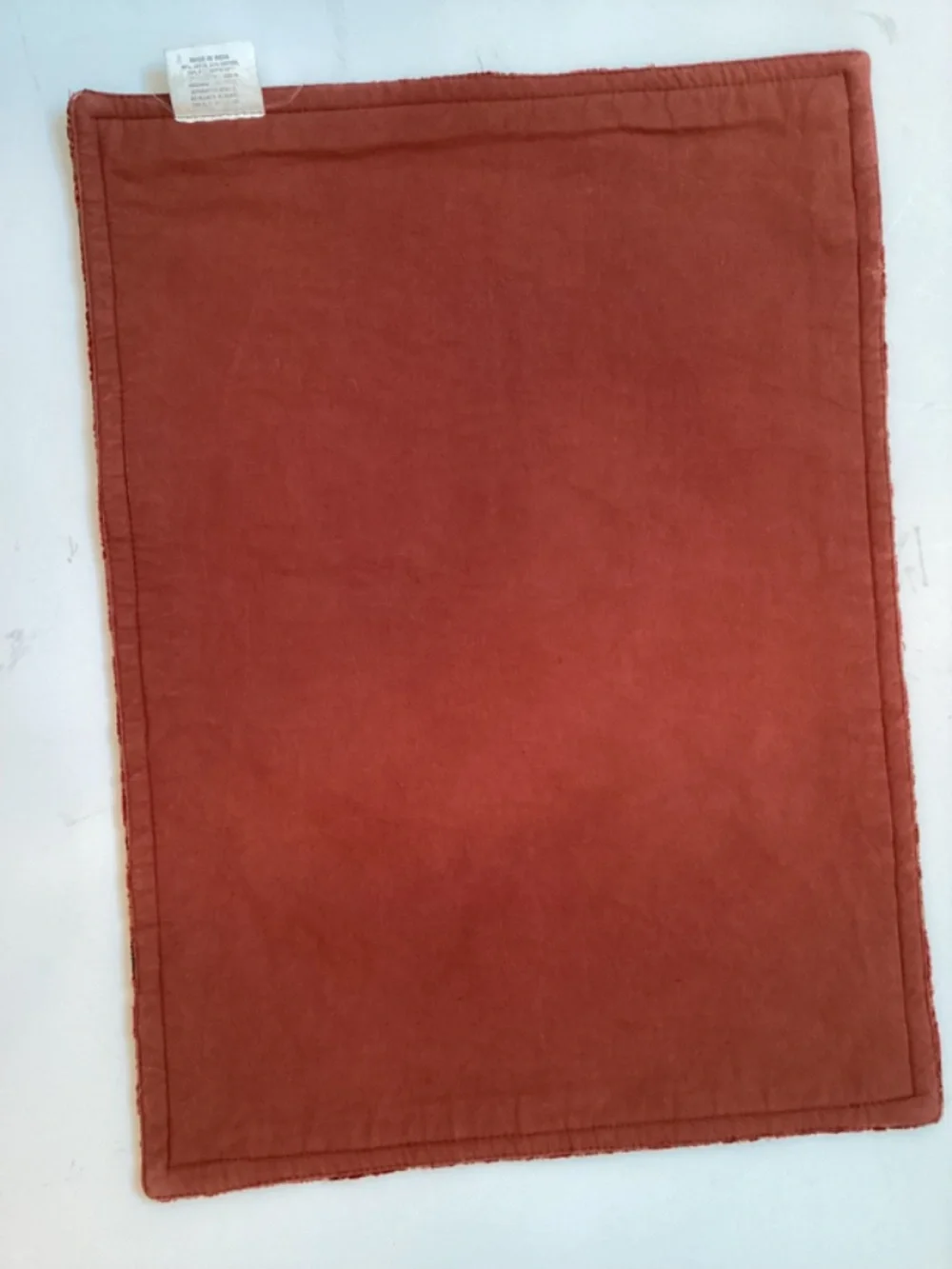 🔥 SALE! CRATE & BARREL, … Rich Red and Gold Tapestry Placemats, “DARCY”…10 pcs.